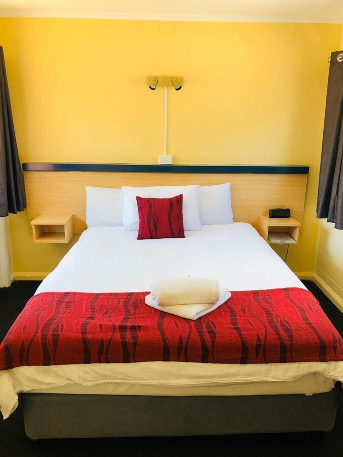 Red Cedar Motel Muswellbrook Ngoại thất bức ảnh