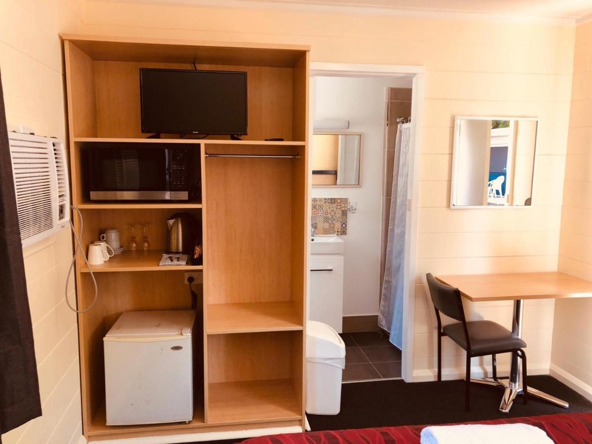 Red Cedar Motel Muswellbrook Ngoại thất bức ảnh